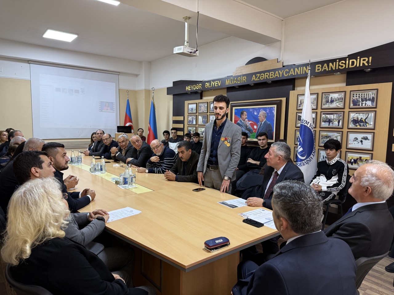 ATMU-da Zəfər Gününə həsr olunmuş tədbir keçirildi - FOTOLAR